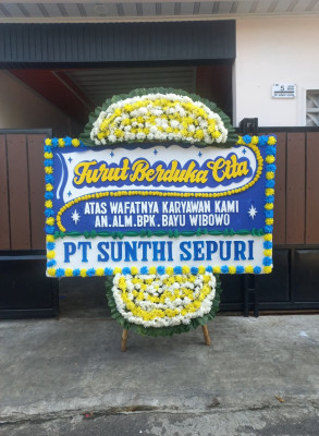 Papan Bunga Duka di Kunir